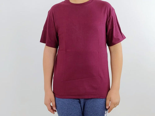 Playera Lisa Marca Óptima Color Vino Talla M
